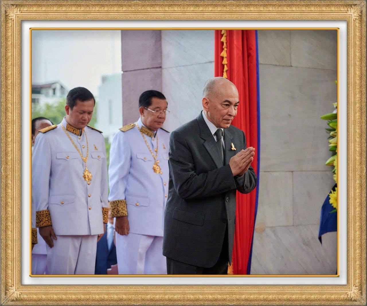 ទូលព្រះបង្គំជាខ្ញុំ ពិតជាមានសេចក្តីរំភើបត្រេកអរឥតឧបមា បន្ទាប់ពីទទួលជ្រាបសេចក្តីប្រកាសព័ត៌មាន​ របស់ក្រសួងព្រះបរមរាជវាំង​ បញ្ជាក់អំពីស្ថានភាពនៃព្រះរាជសុខភាពរបស់ ព្រះករុណាជាអម្ចាស់ជីវិតលើត្បូង…